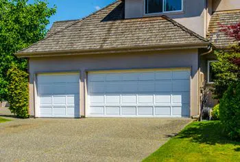 Golden Garage Door Service Conroe, TX 936-209-4217 - custom-cont-gdr-18m